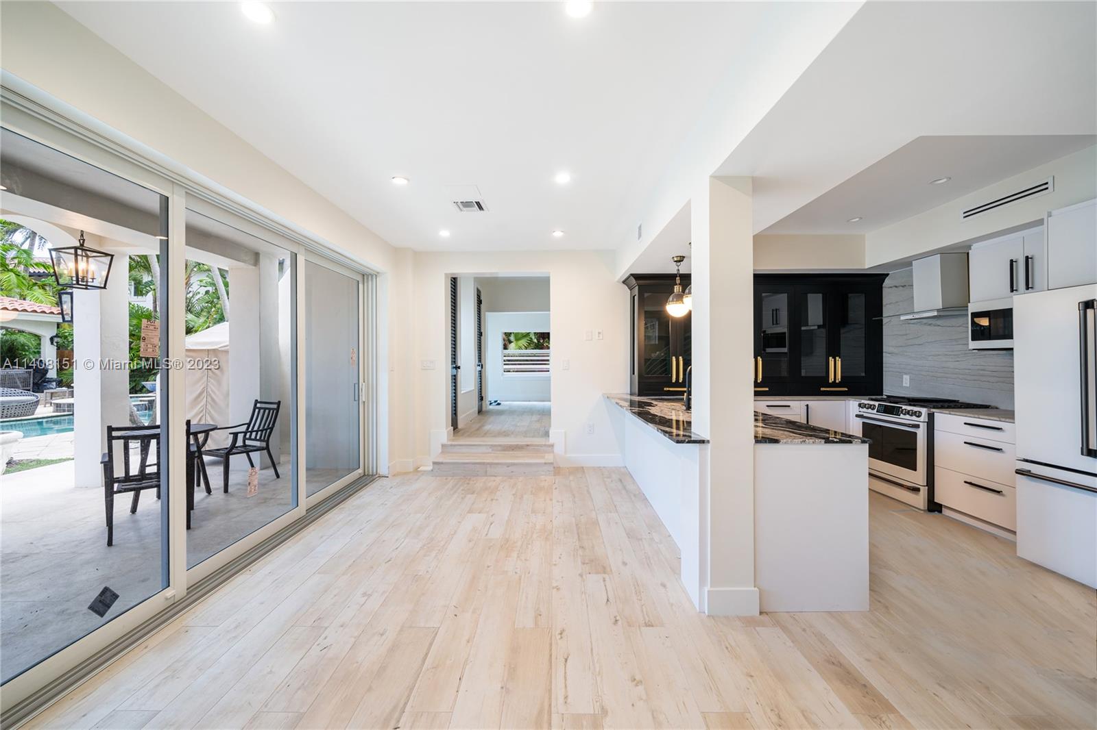 MID GOLF SUB - Residential