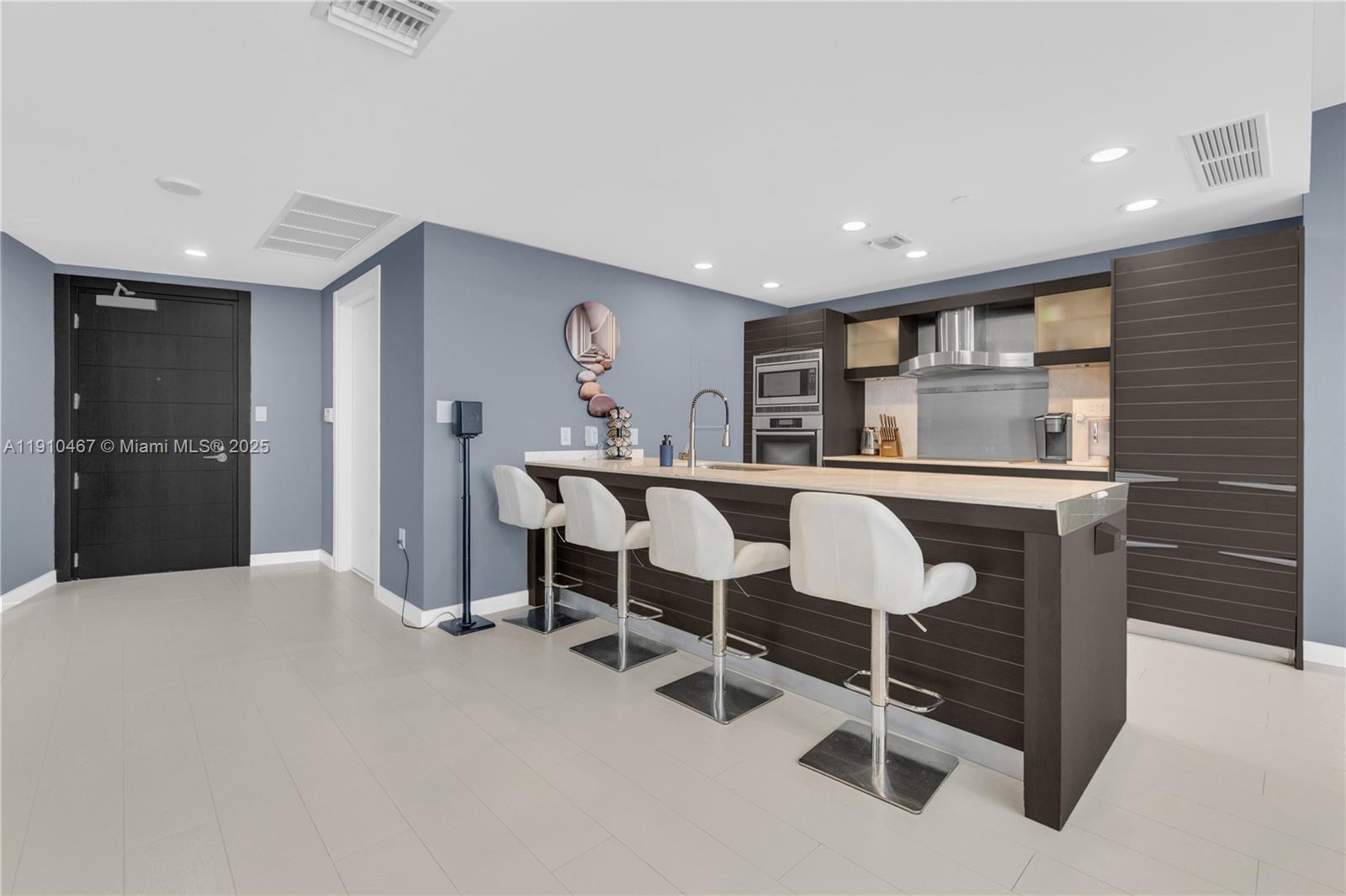 200 Biscayne Boulevard Way 3907