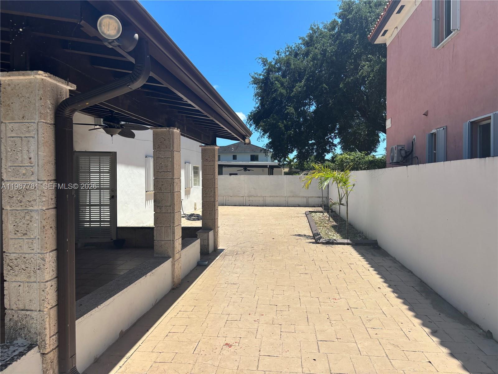 CORAL VILLAS REV - Residential
