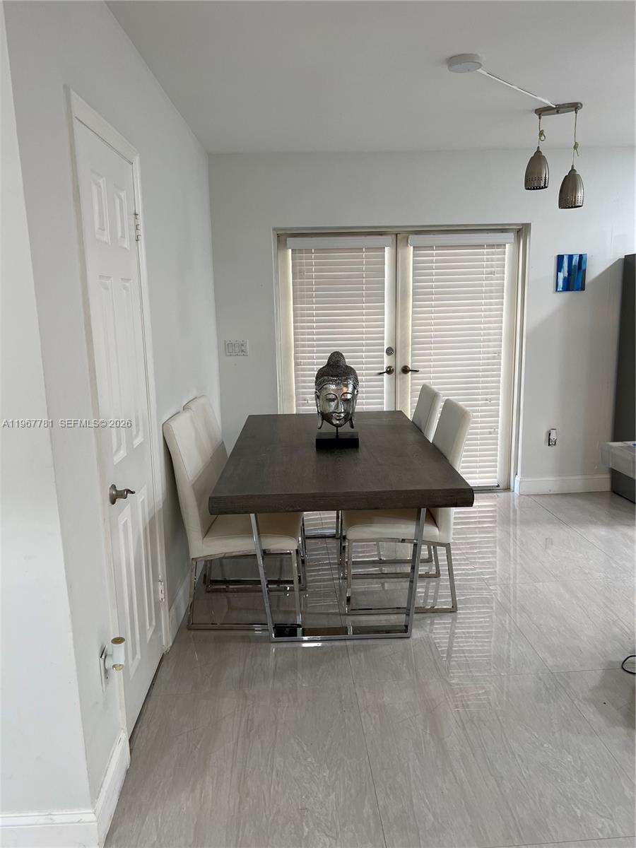 CORAL VILLAS REV - Residential