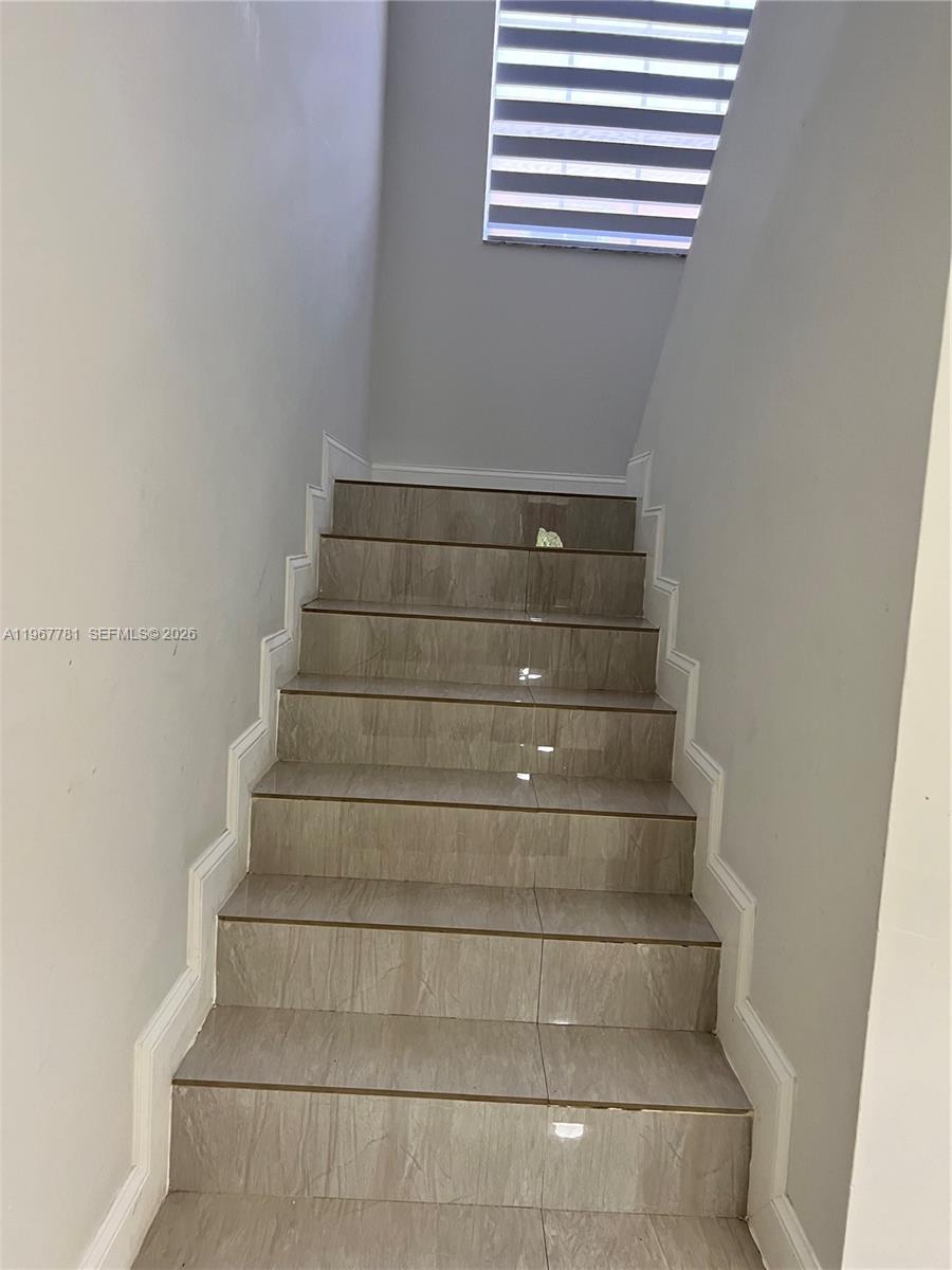 CORAL VILLAS REV - Residential