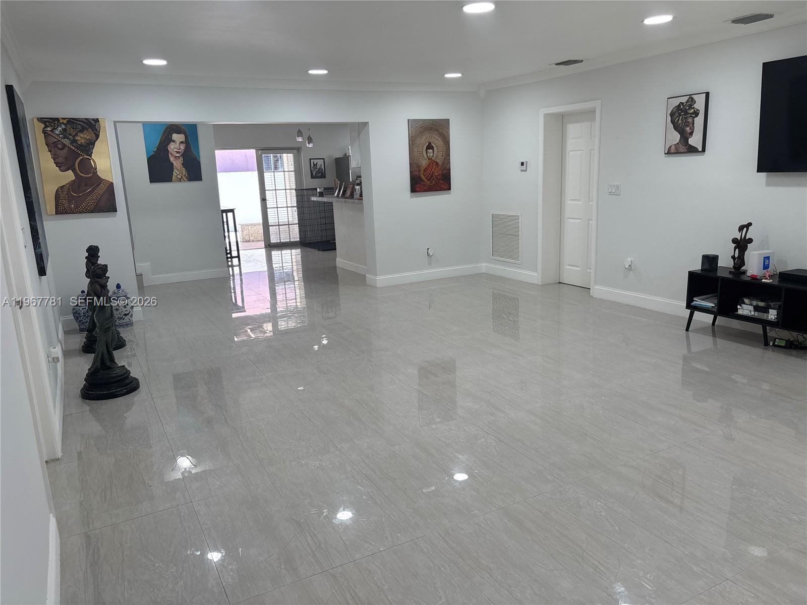 CORAL VILLAS REV - Residential