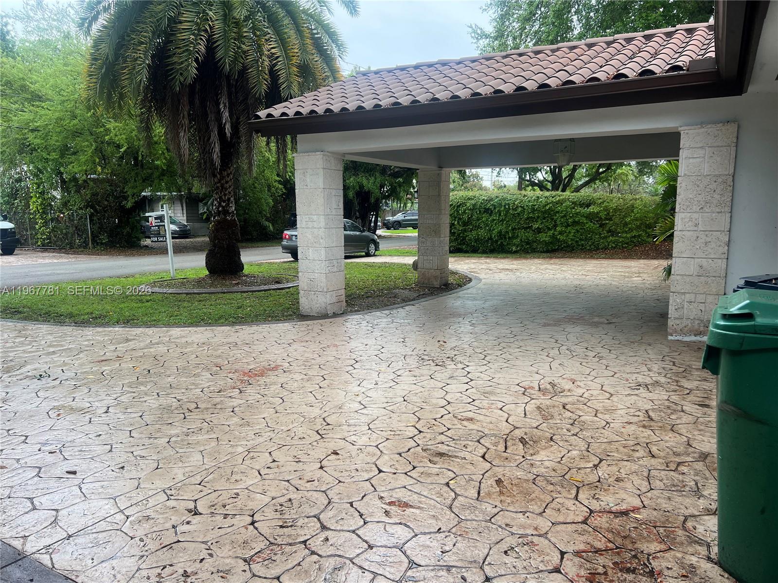 CORAL VILLAS REV - Residential