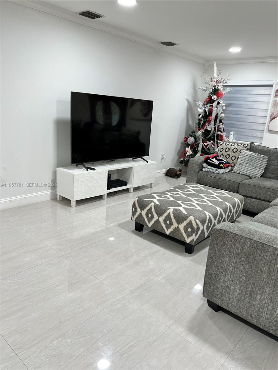 CORAL VILLAS REV - Residential