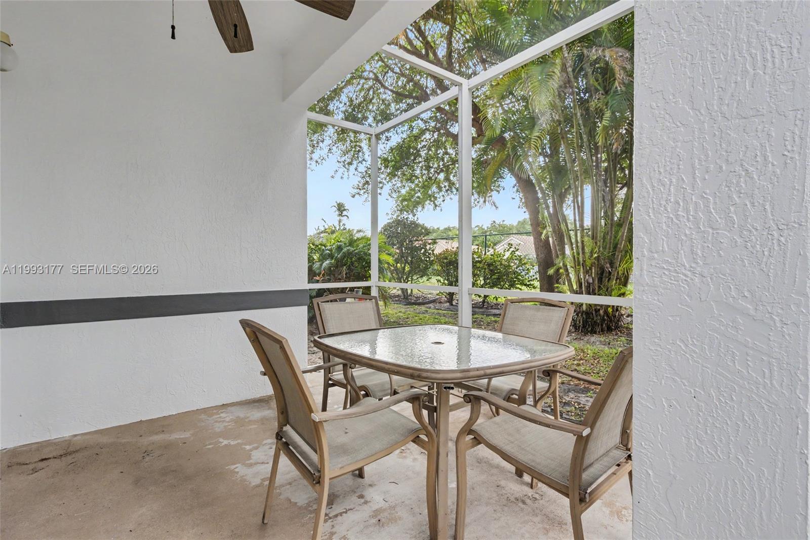 SUNSET PLAZA - Residential