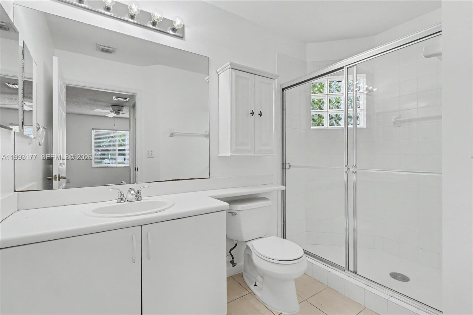 SUNSET PLAZA - Residential