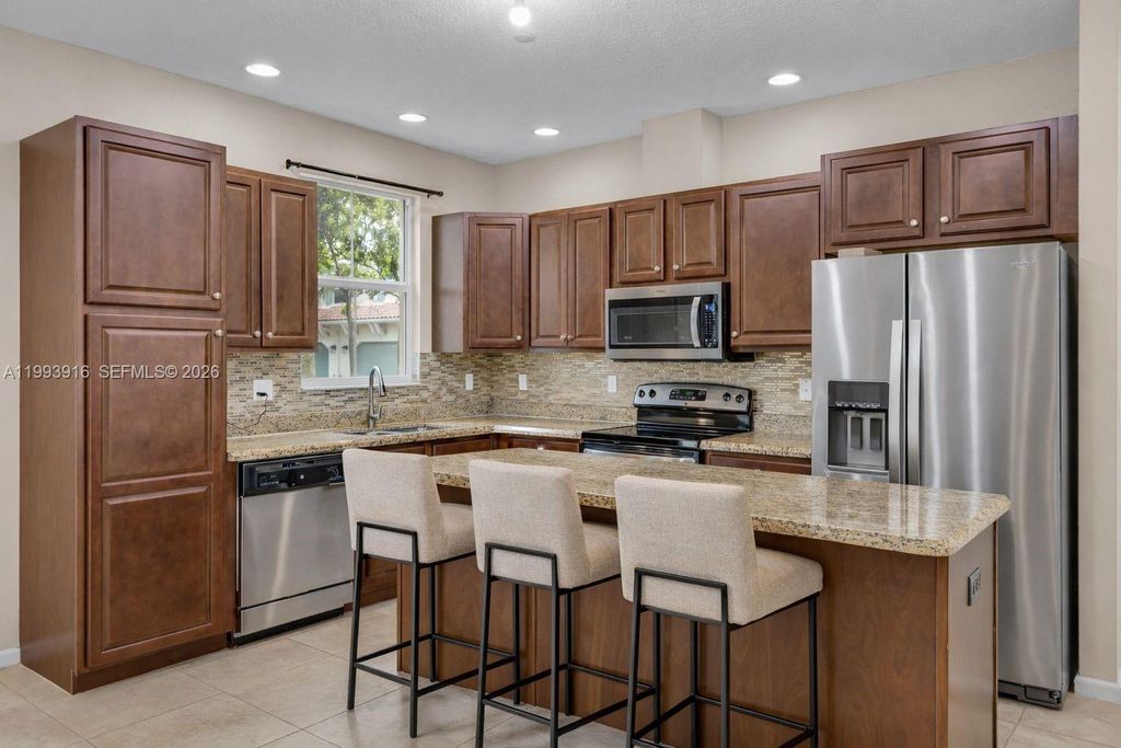 Photo of 4308 Cascada Cir, Cooper City, FL 33024 (MLS # A11993916)