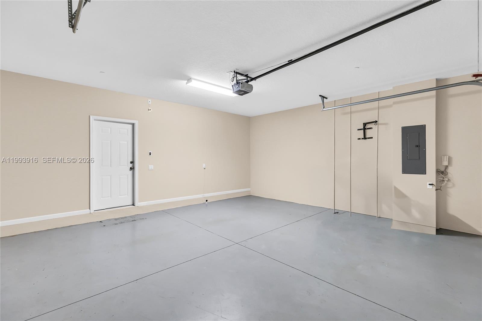 CASCADA AT MONTERRA - Residential