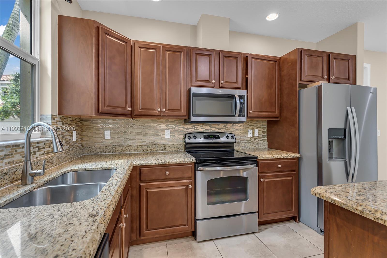 CASCADA AT MONTERRA - Residential