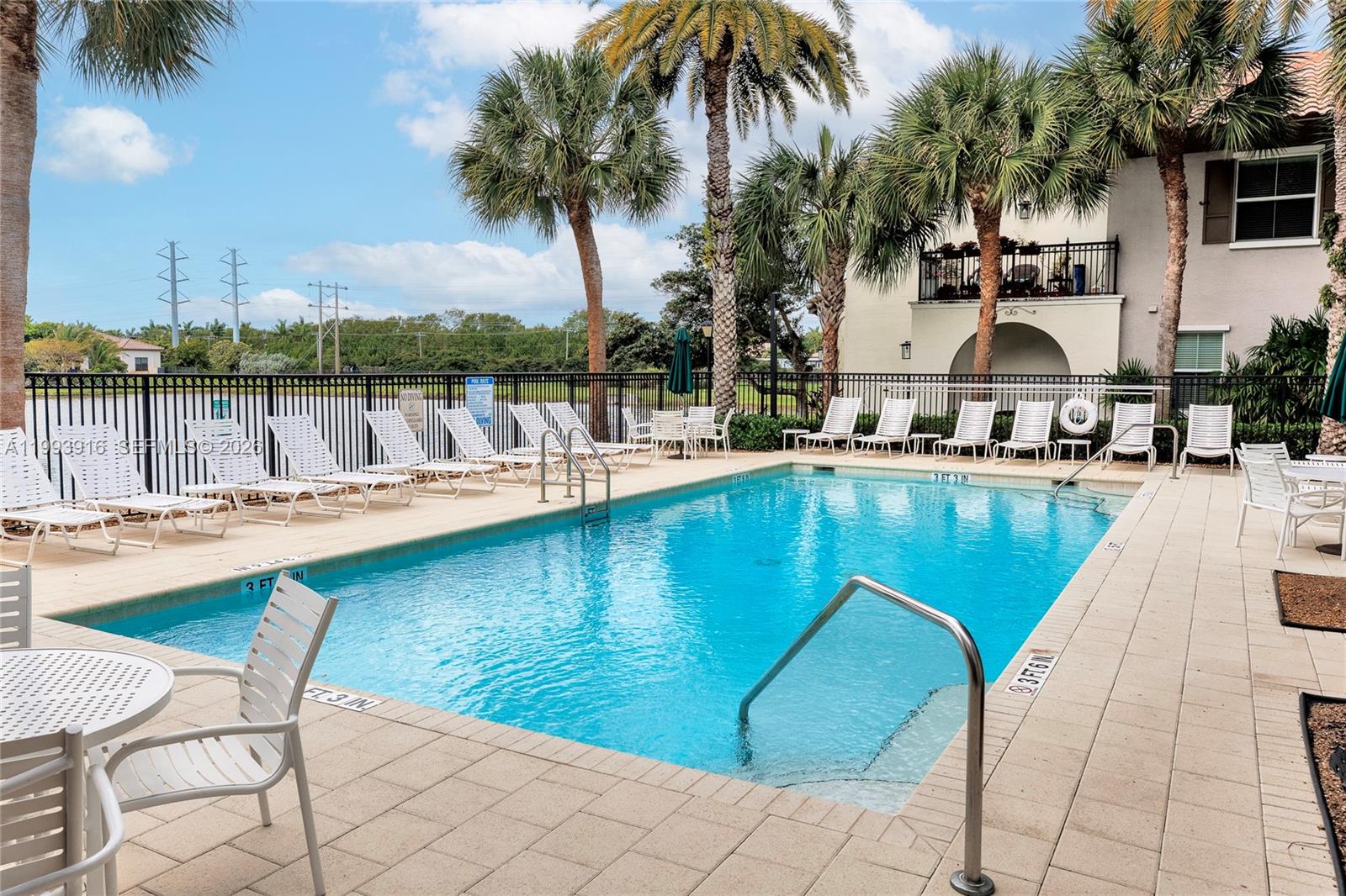 CASCADA AT MONTERRA - Residential