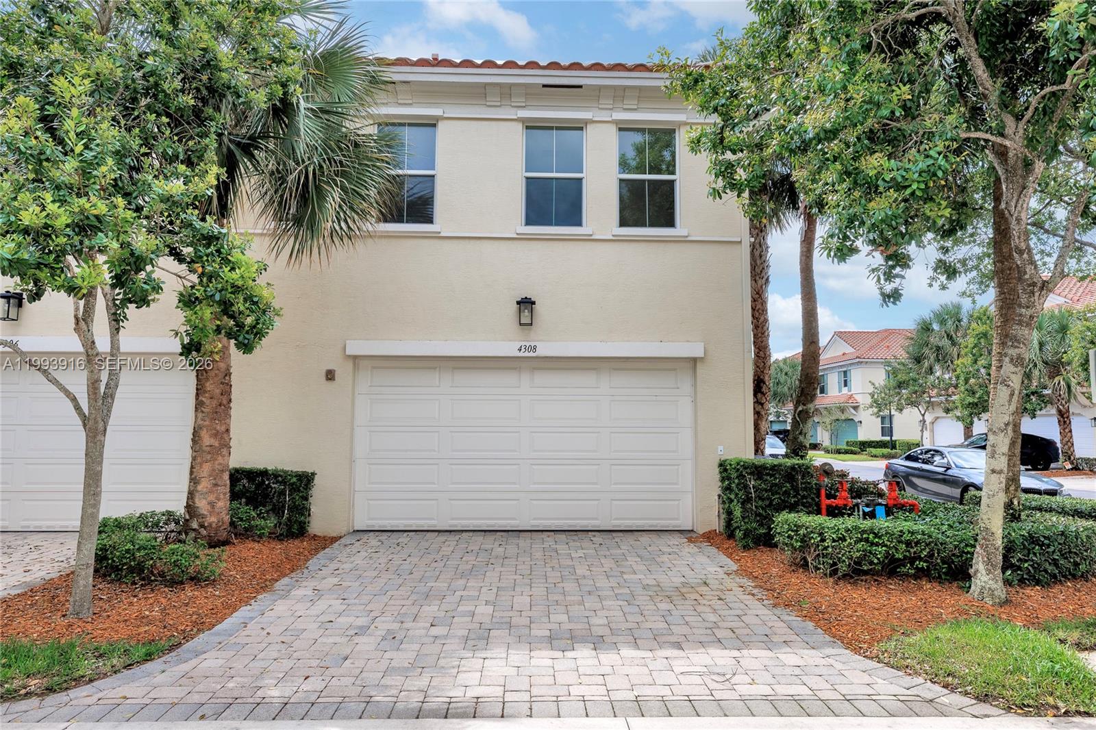 CASCADA AT MONTERRA - Residential