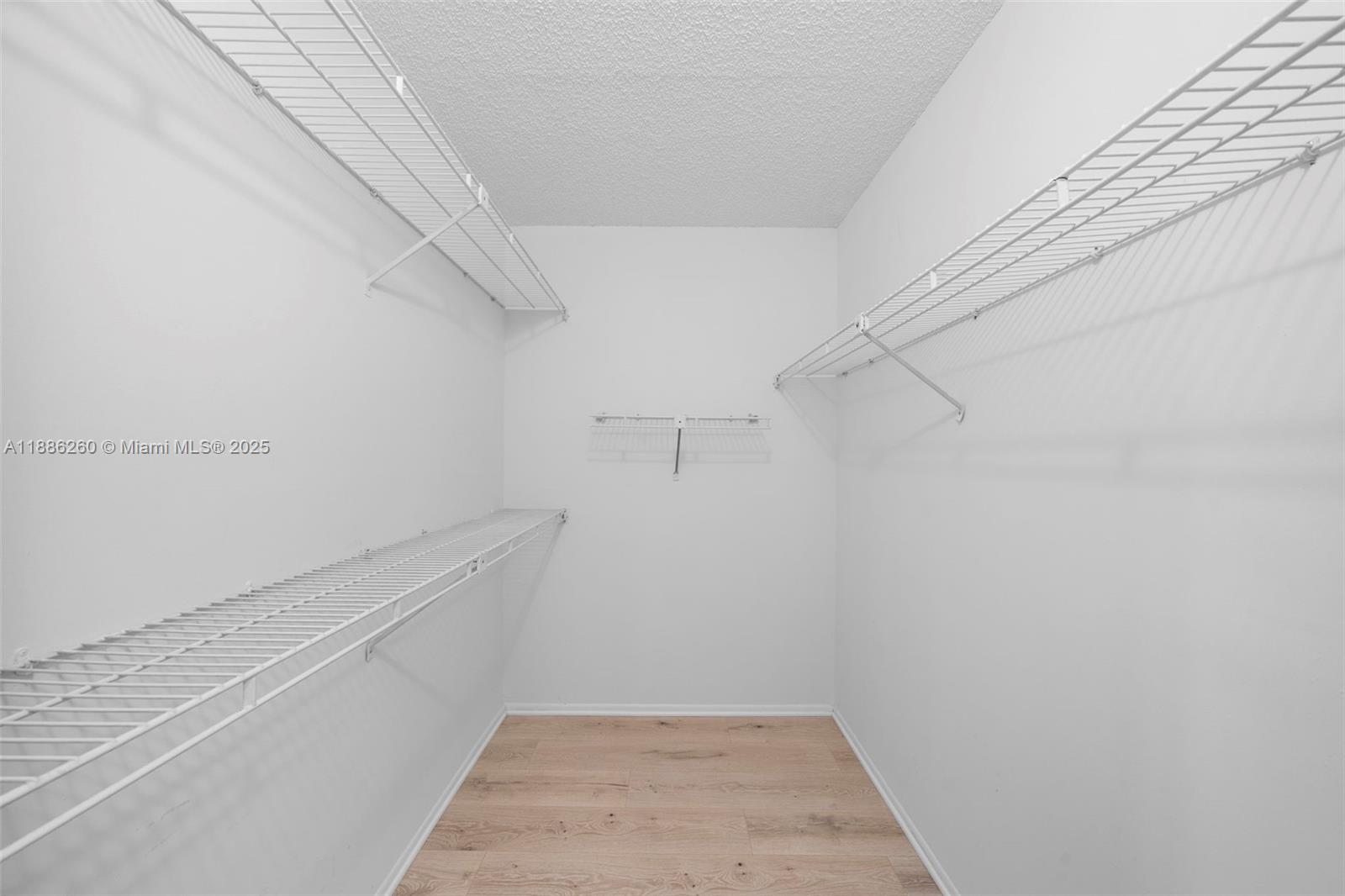 BRITANNIA AT QUADOMAIN CO - Residential Lease