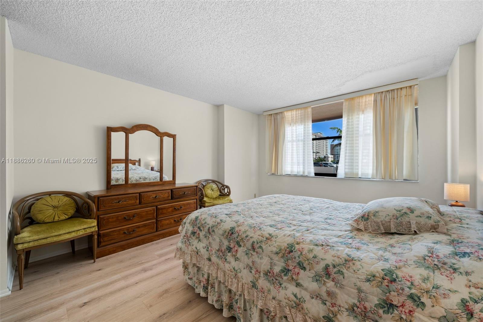 BRITANNIA AT QUADOMAIN CO - Residential Lease