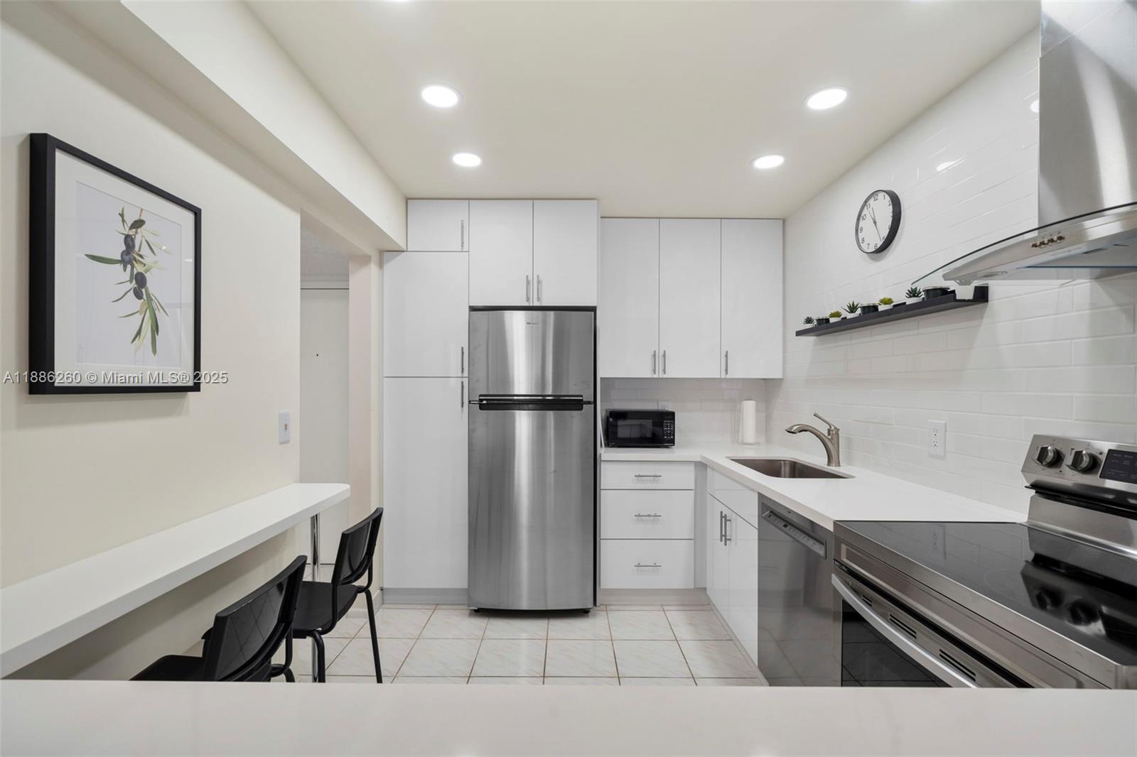 BRITANNIA AT QUADOMAIN CO - Residential Lease