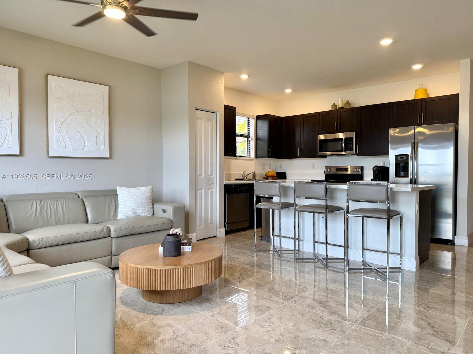 KINGMAN COMMONS - Residential