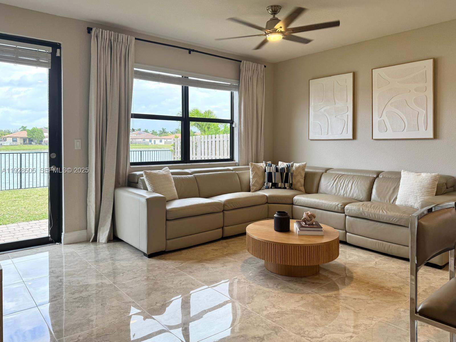 KINGMAN COMMONS - Residential