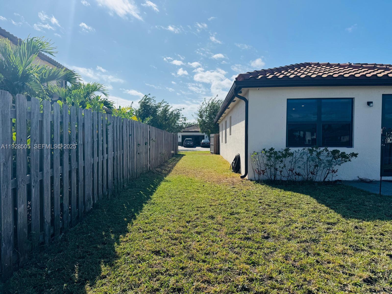 KINGMAN COMMONS - Residential