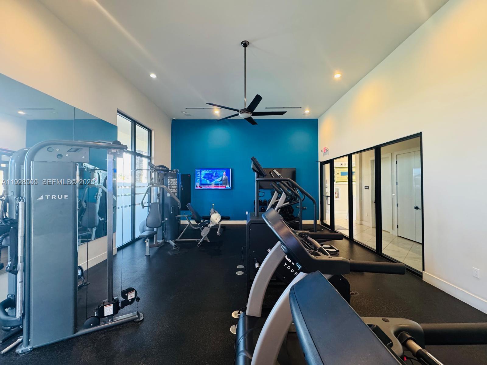 KINGMAN COMMONS - Residential