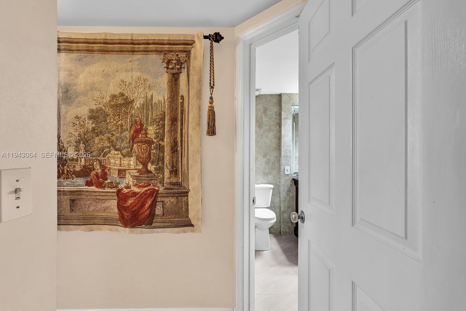 PORTO BELLAGIO CONDO - Residential