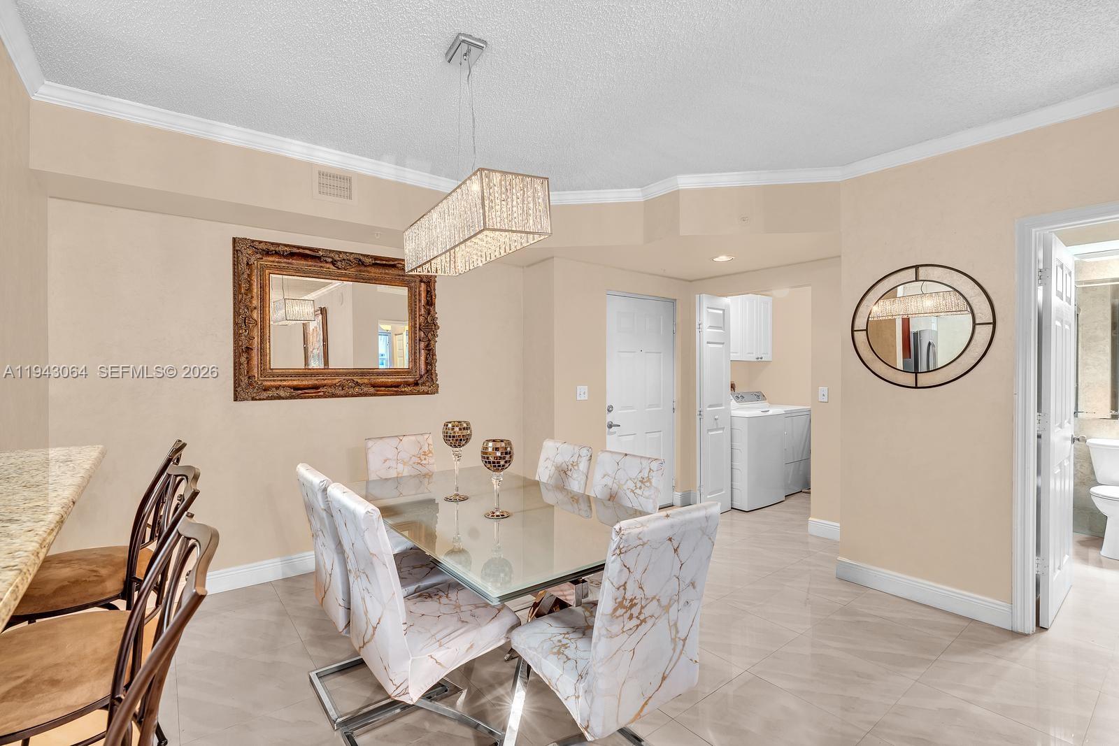 PORTO BELLAGIO CONDO - Residential