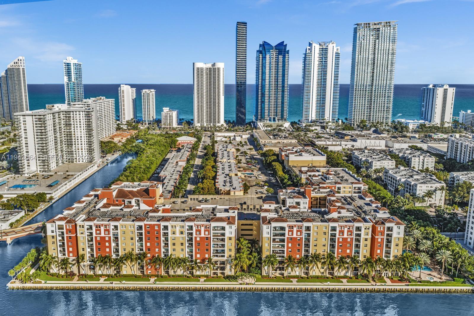 PORTO BELLAGIO CONDO - Residential