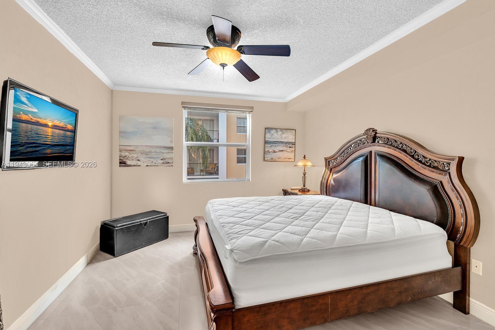 PORTO BELLAGIO CONDO - Residential