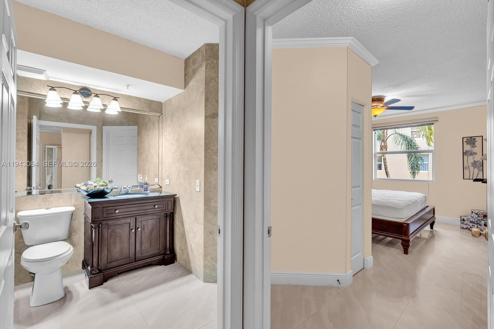 PORTO BELLAGIO CONDO - Residential