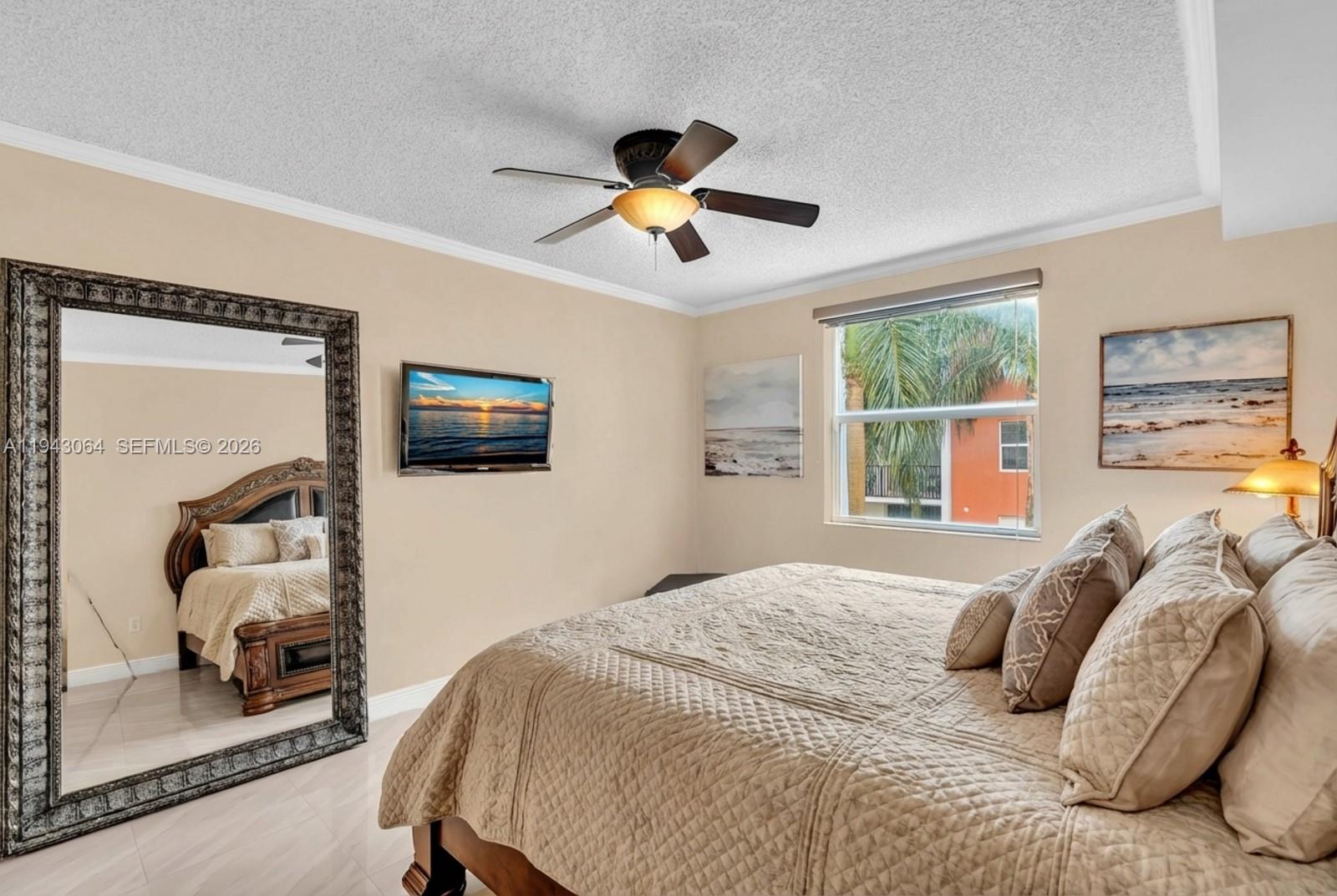 PORTO BELLAGIO CONDO - Residential