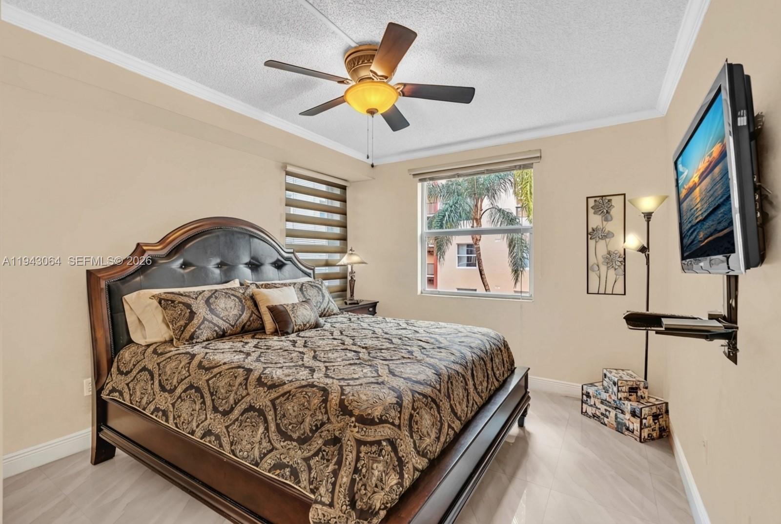 PORTO BELLAGIO CONDO - Residential