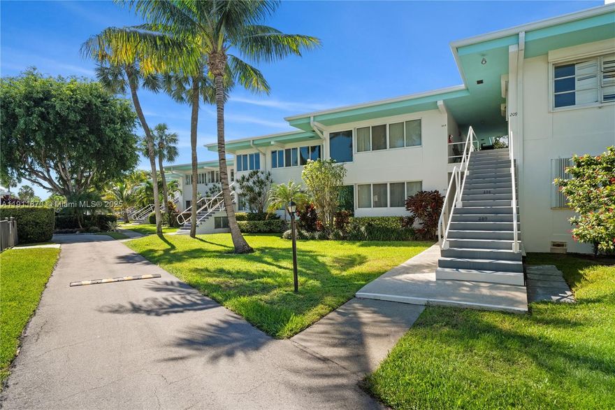 Boutique and highly desired community in one of the best areas in South Florida. Located between downtown Fort Lauderdale / Las Olas Boulevard and famous golden beaches. Walkable to beach or Las Olas. Floor to ceiling water views in living area.This spacious residence offers enjoyment of OASIS of Nurmi amenities and its spacious tranquil grounds, large heated swimming pool and plentiful parking, strong reserves, full time management, and coveted location on Venice Isle DriveCommunity has heated pool and bike rack. One parking spot. Enjoy Las Olas Boulevard shopping, restaurant, festivals and entertainment venues.Water View . Washer and Dryer inside in the unit