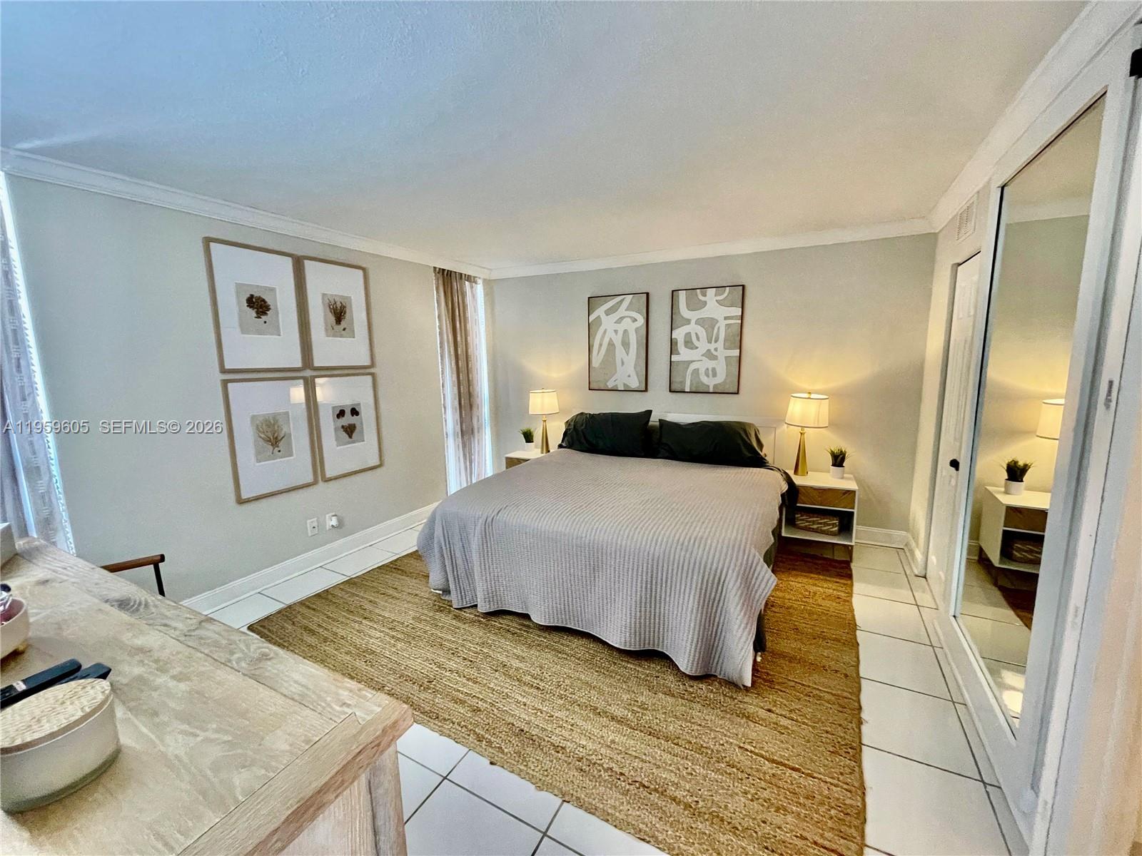 CORAL TOWERS CONDO - Residential