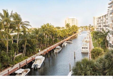 Photo of 4800 Bayview Dr #505, Fort Lauderdale, FL 33308 (MLS # A11959605)