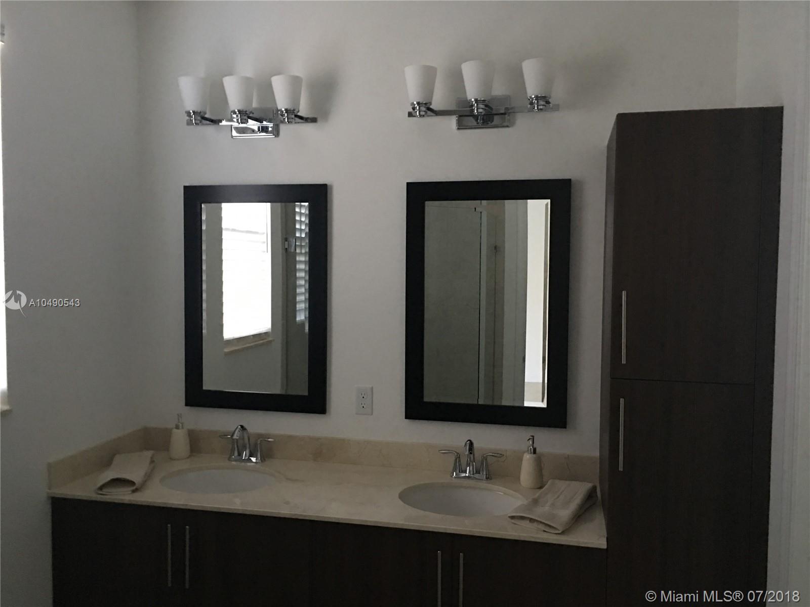 Centra Falls West - Residential Lease
