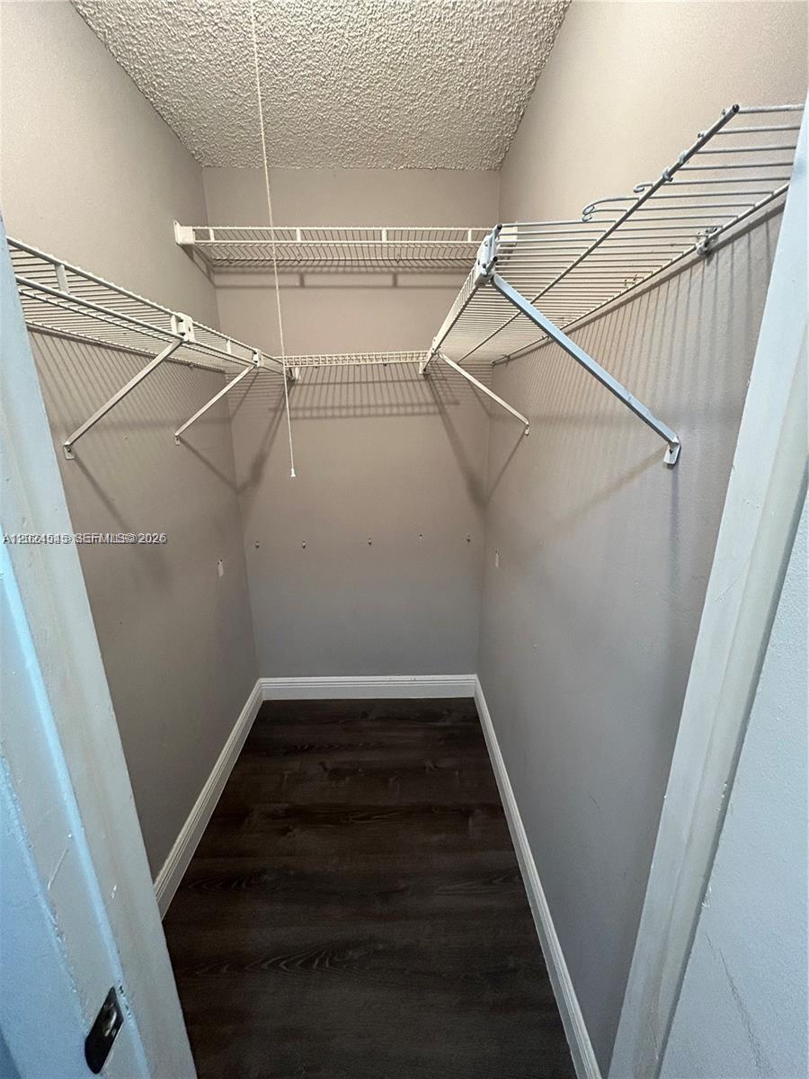 VALENCIA VILLAGE CONDO PH - Residential Lease