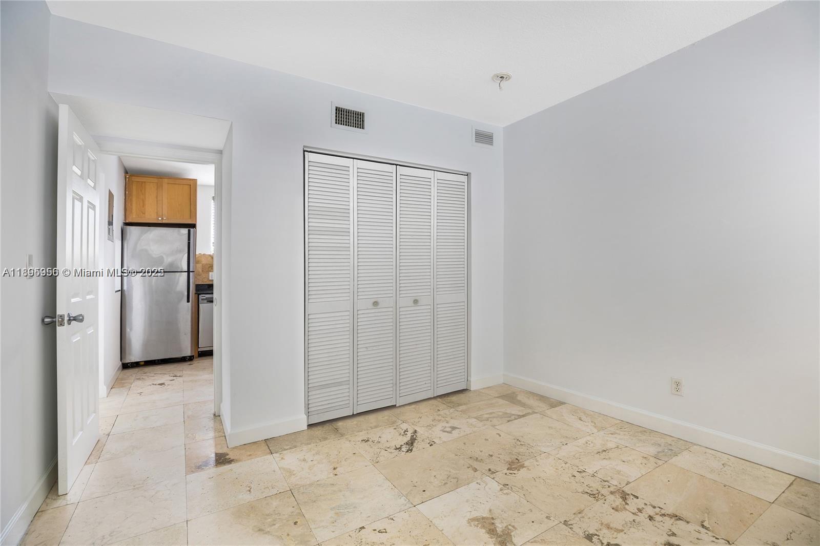 HAVANAH ROADS CONDO - Residential