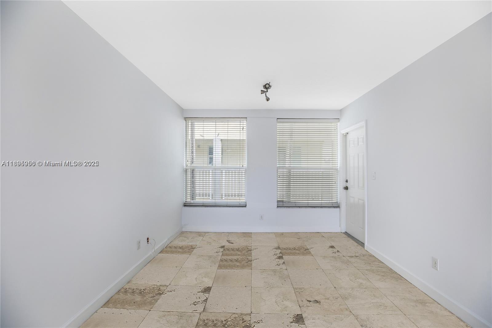 HAVANAH ROADS CONDO - Residential