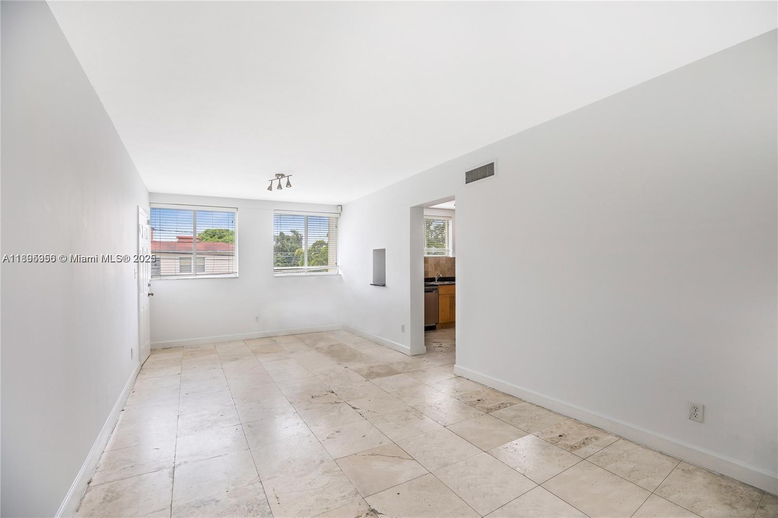 HAVANAH ROADS CONDO - Residential