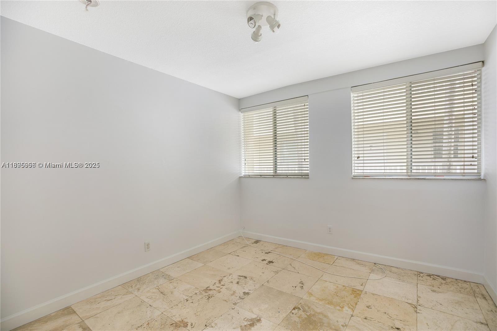 HAVANAH ROADS CONDO - Residential