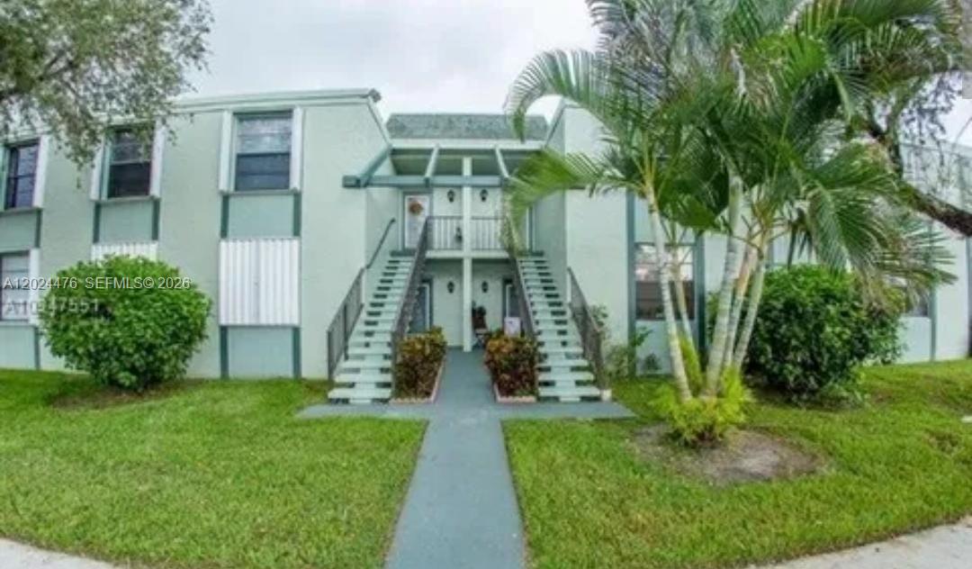 24 OF PALM SPRINGS 3 COND - Residential Lease