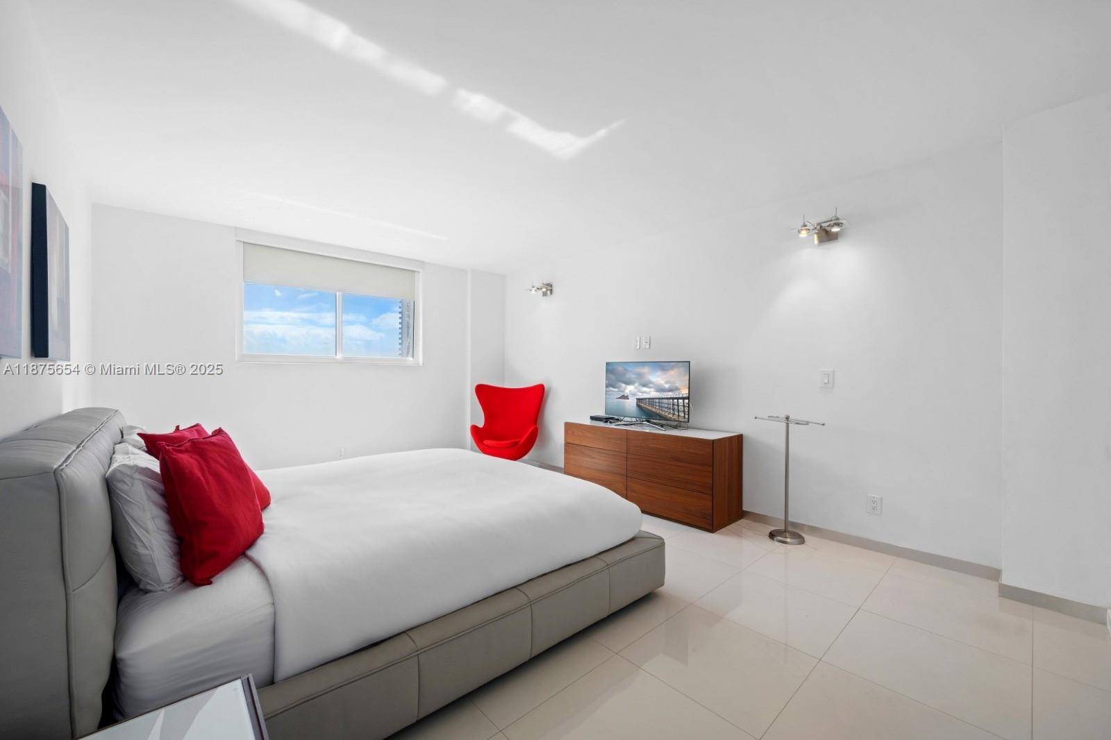 OCEAN RESERVE CONDO - Residential Lease