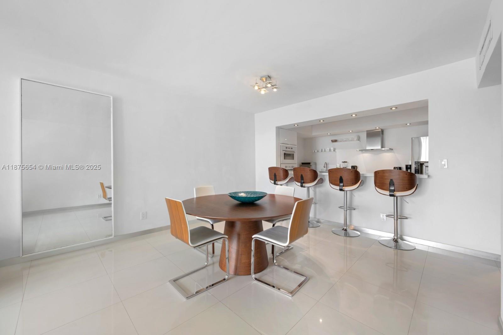 OCEAN RESERVE CONDO - Residential Lease