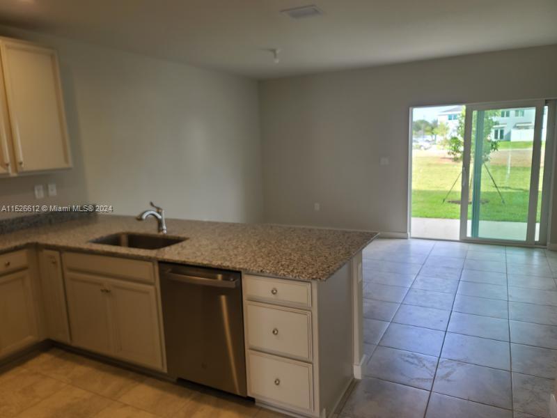 COSTA BLANCA VILLAS - Residential Lease