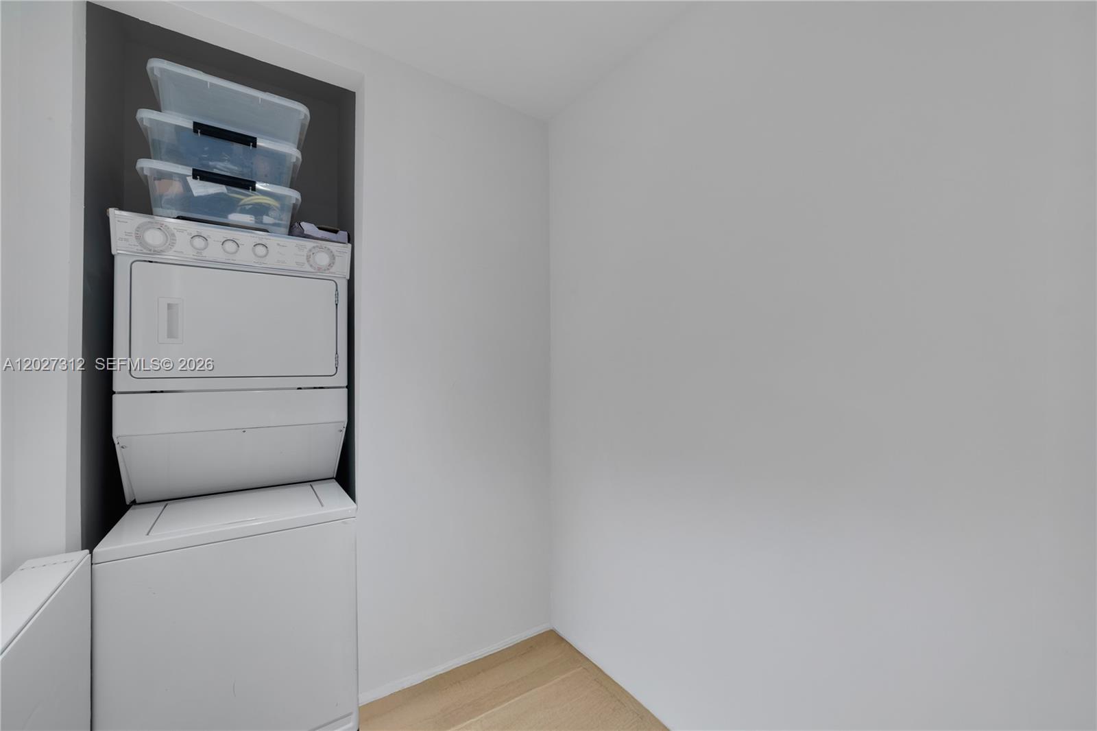 MILLENNIUM TOWER RESIDENC - Residential