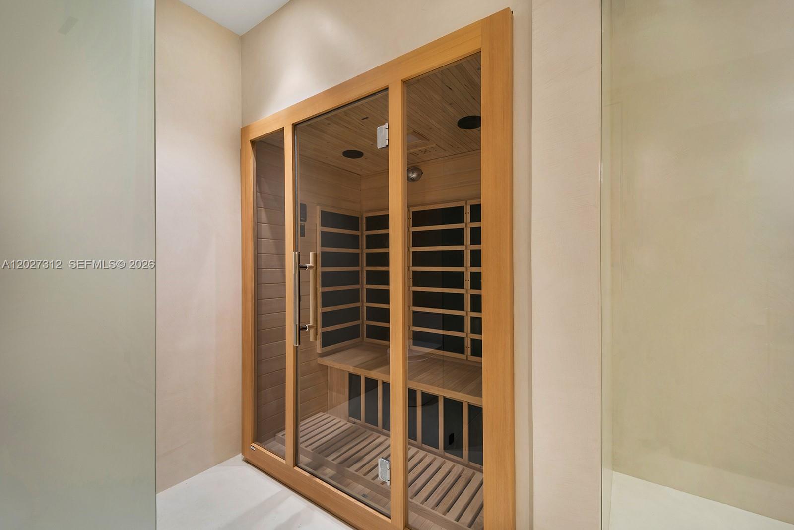 MILLENNIUM TOWER RESIDENC - Residential