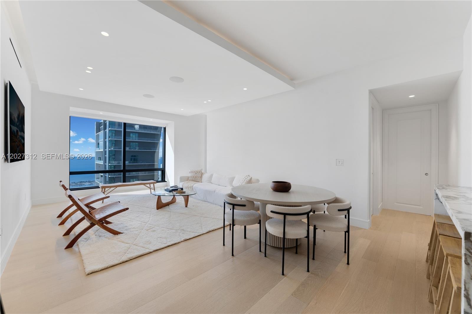 MILLENNIUM TOWER RESIDENC - Residential