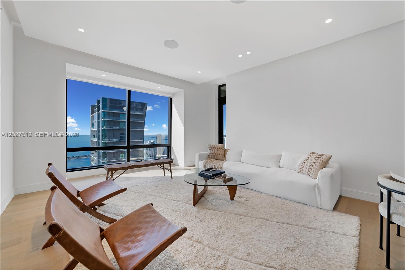 MILLENNIUM TOWER RESIDENC - Residential