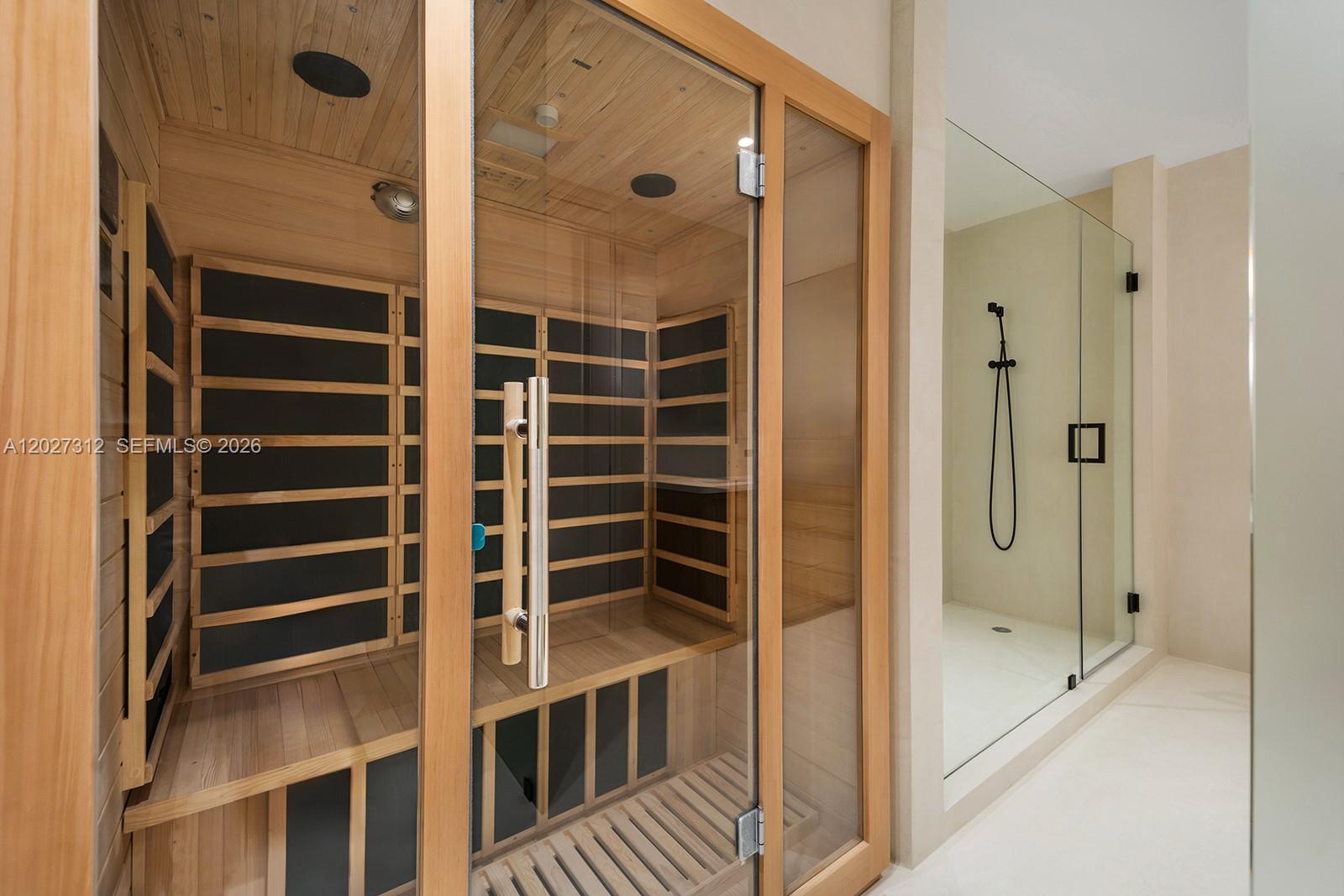 MILLENNIUM TOWER RESIDENC - Residential
