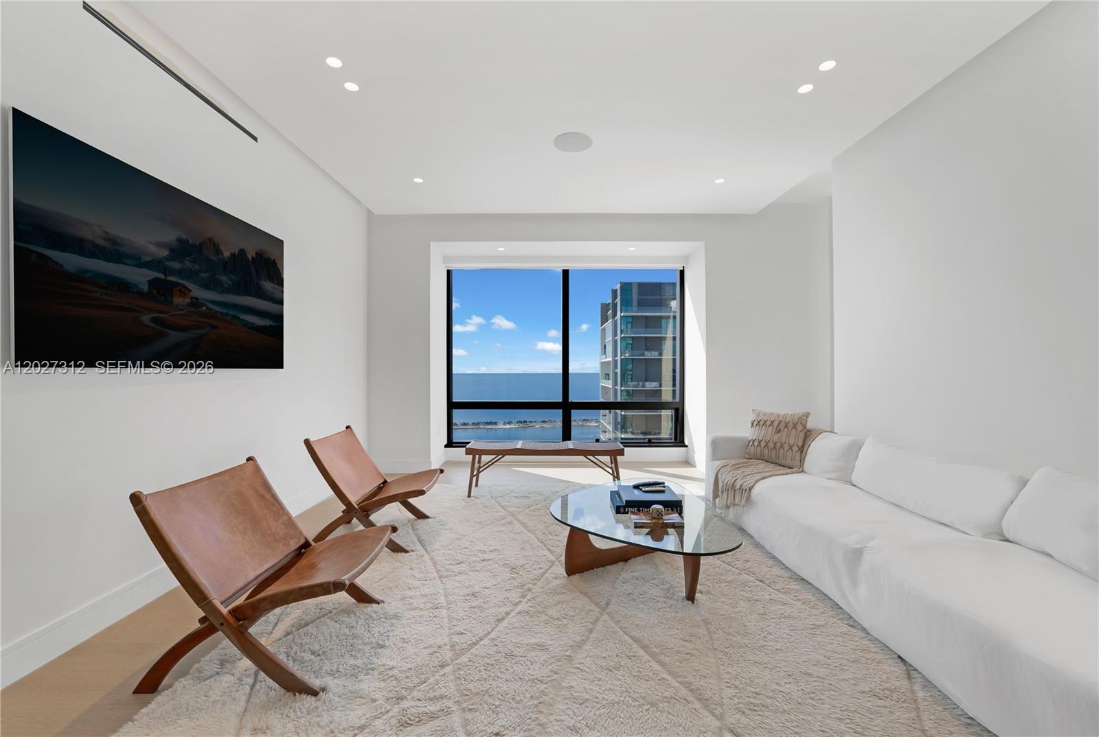 MILLENNIUM TOWER RESIDENC - Residential