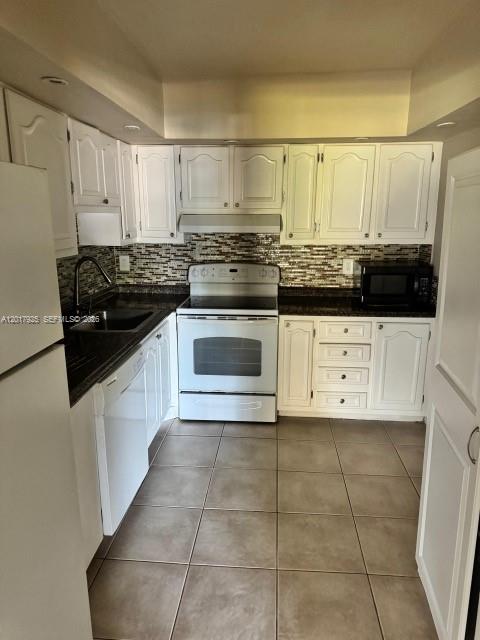 LAURELS AT MARGATE CONDO - Residential Lease