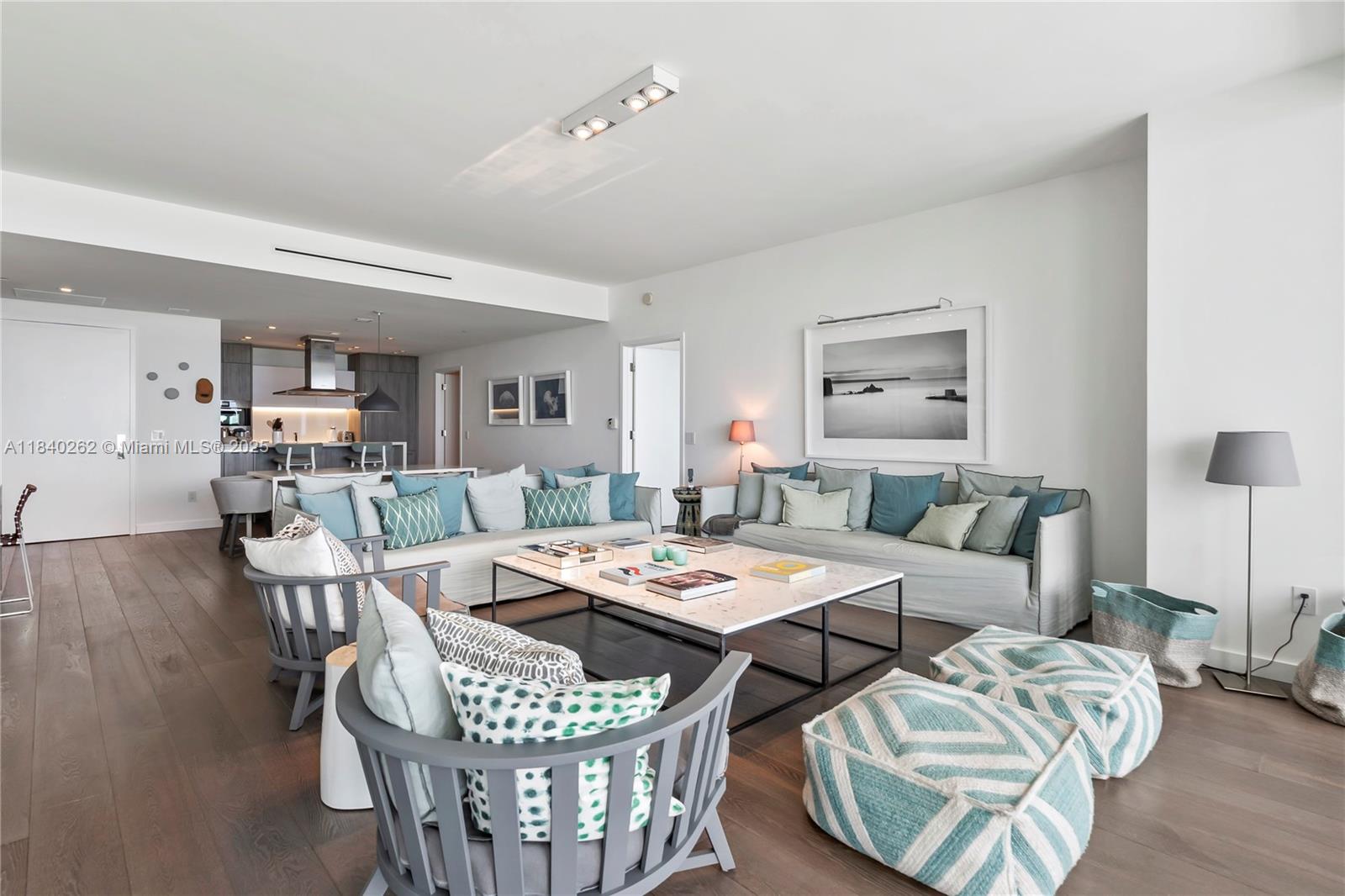 360 Ocean Dr 704S, Key Biscayne, FL, 33149/$5,000,000 4 360 Ocean Dr 704S